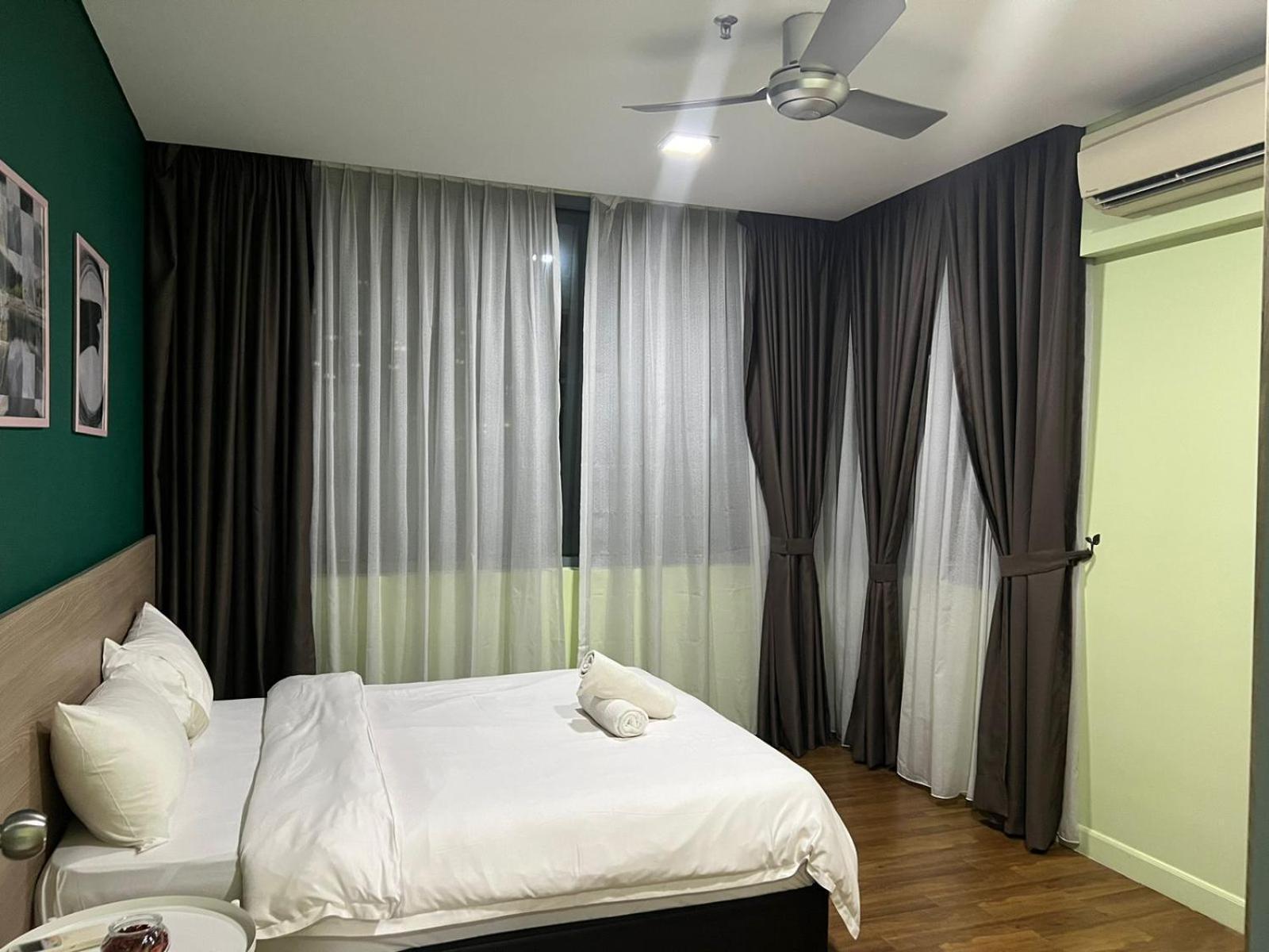 Summer Suites Klcc By Homestay クアラルンプール エクステリア 写真