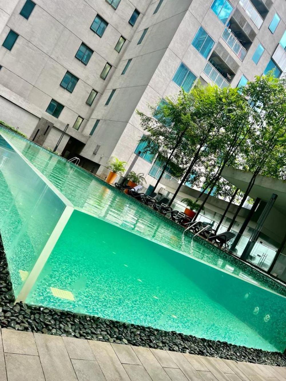 Summer Suites Klcc By Homestay クアラルンプール エクステリア 写真
