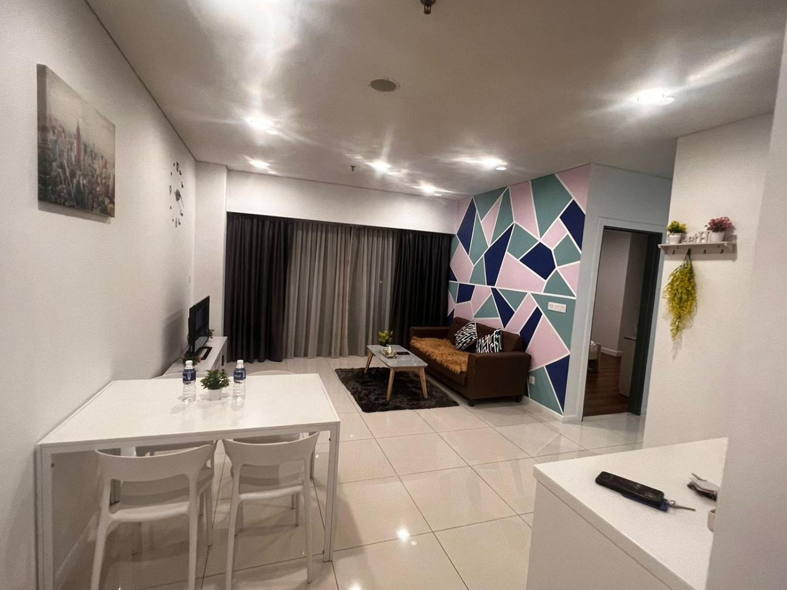 Summer Suites Klcc By Homestay クアラルンプール エクステリア 写真