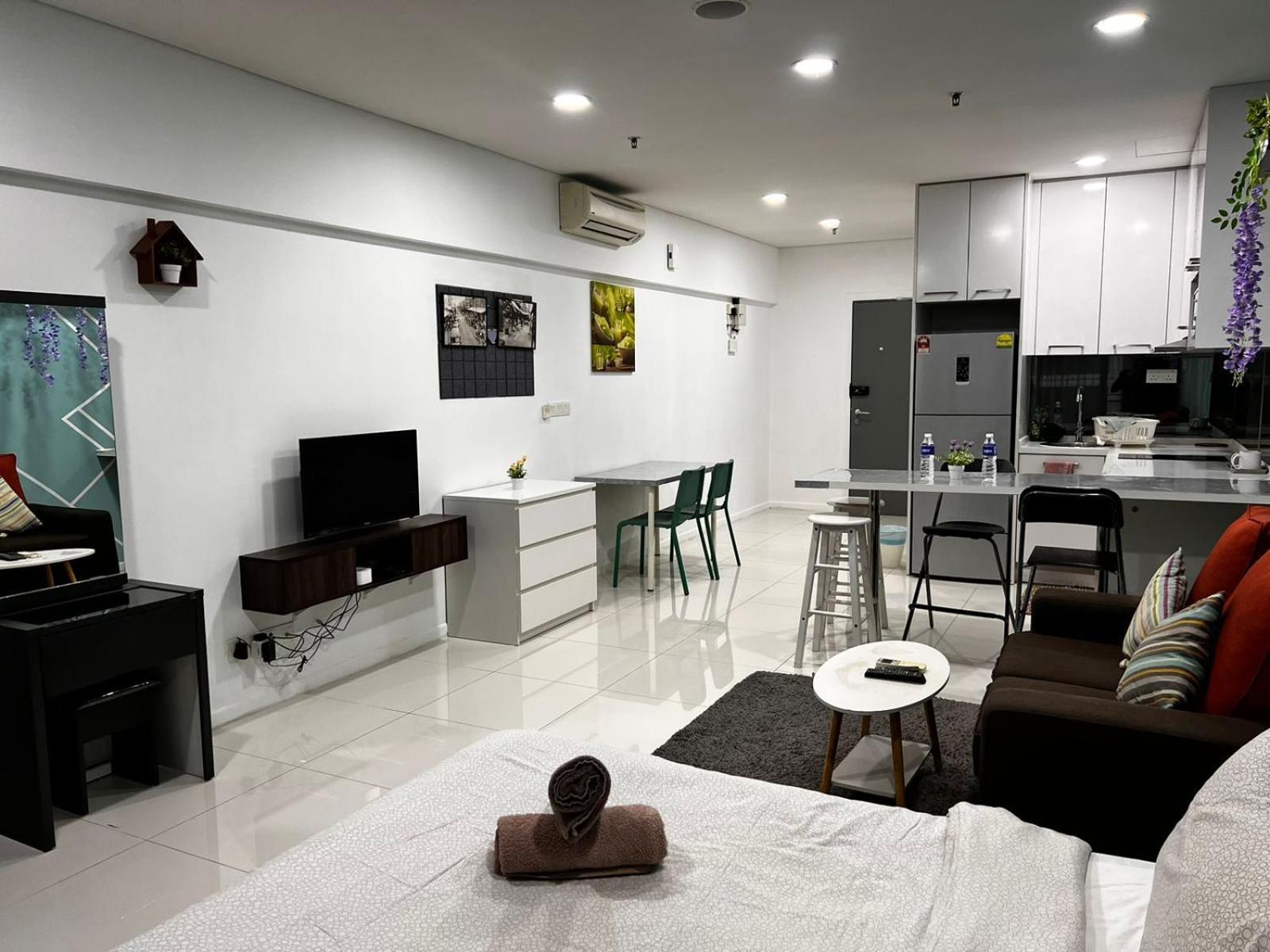 Summer Suites Klcc By Homestay クアラルンプール エクステリア 写真