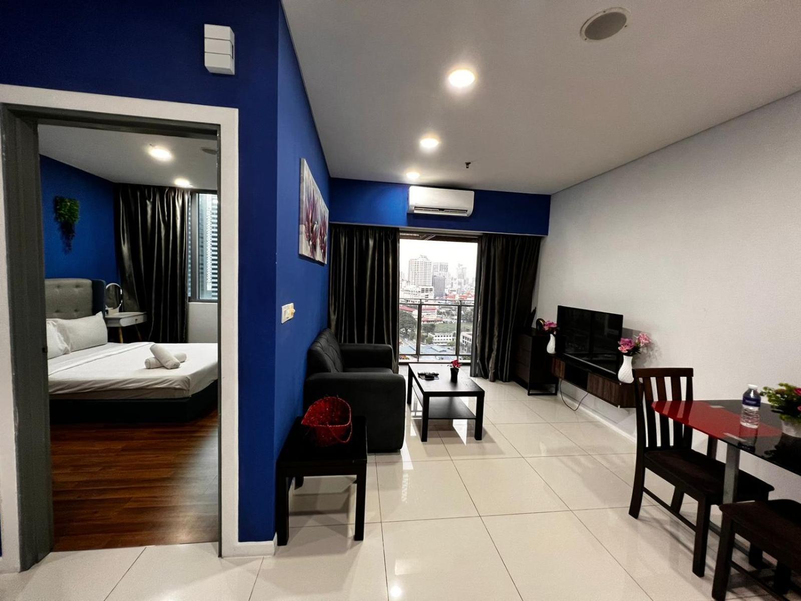 Summer Suites Klcc By Homestay クアラルンプール エクステリア 写真