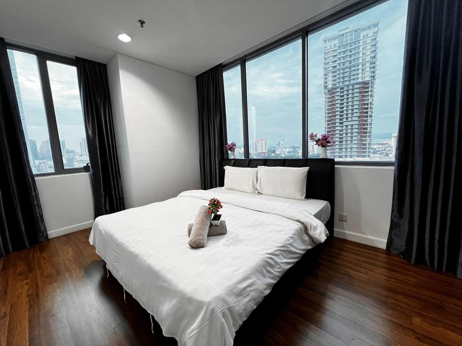 Summer Suites Klcc By Homestay クアラルンプール エクステリア 写真